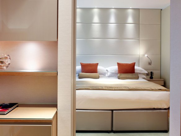One Bedroom Serviced Apartment in Tower Hill, London EC3R