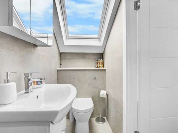 Cosy One Bedroom Serviced Apartment in Wandsworth, London SW18