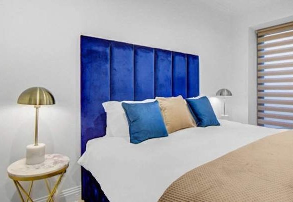 Three Bedroom Duplex Serviced Apartment in Fulham, London SW6