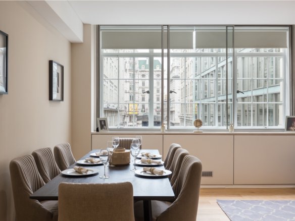 Four Bedroom Apartment in Covent Garden, London